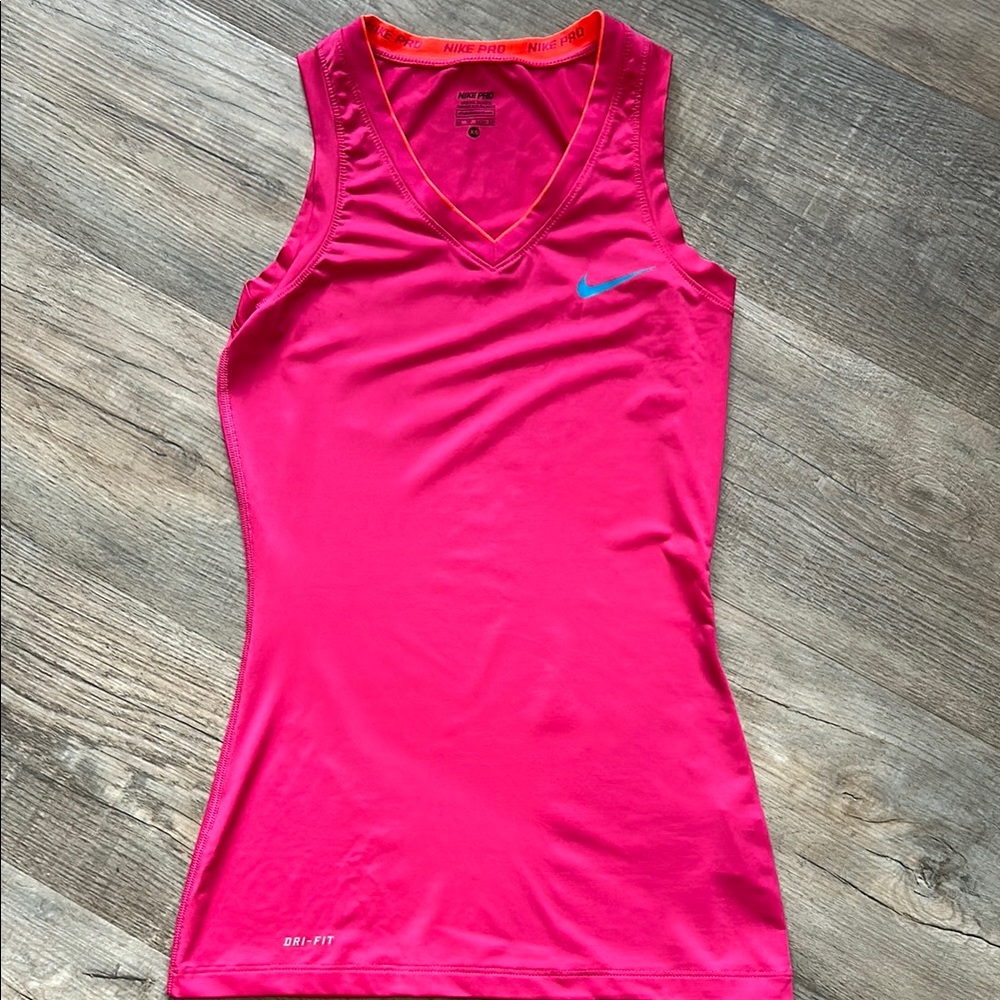 Nike Pro Dri-FIT Women’s Pink Performance Tank